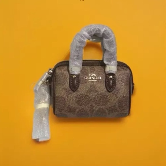 Coach Rowan MINI BAG CHARM Signature Canvas - Picture 2 of 7